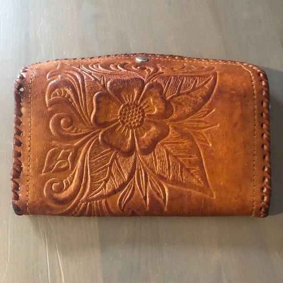 Brown Leather Floral Wallet - Picture 1 of 6